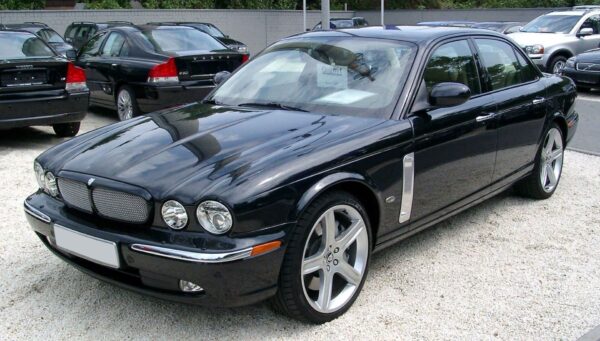 Jaguar X350 Workshop, Service and Repair Manual PDF (2003-2010)