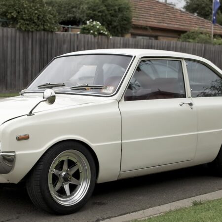 Mazda R100 Workshop, Service and Repair Manual PDF (1967-1977)