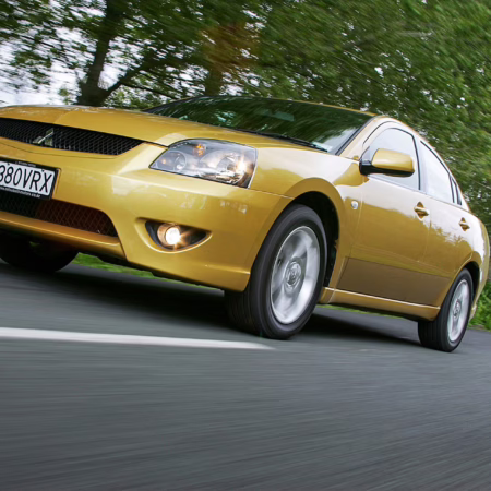 Mitsubishi 380 Workshop, Service and Repair Manual PDF (2005-2008)