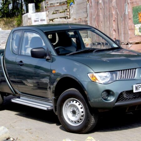 Mitsubishi Tritonl200 Workshop, Service and Repair Manual PDF (2005-2015)