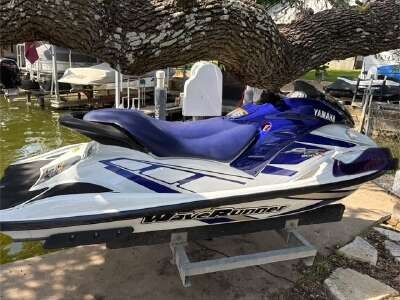 Yamaha WaveRunner GP800R Service Manual - Complete Repair Guide