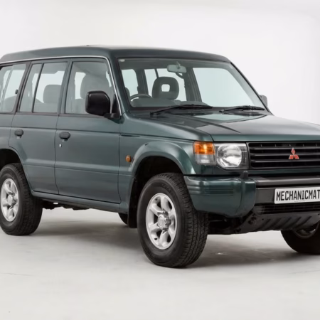 1996 Mitsubishi Pajero workshop service repair manual - MechanicMate technical reference image