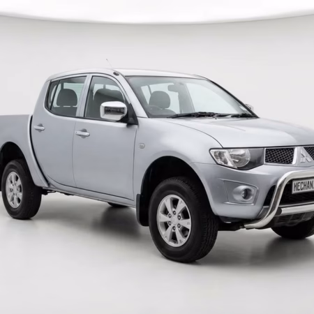 2005 Mitsubishi Triton workshop service repair manual - MechanicMate technical reference image